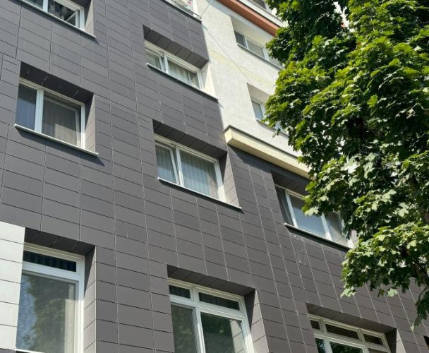 3-room apartment, 110 m², spacious, with loggia and parking, Ružinov, Bratislava - фото 24