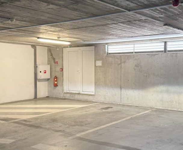 3-room apartment, 110 m², spacious, with loggia and parking, Ružinov, Bratislava - фото 26