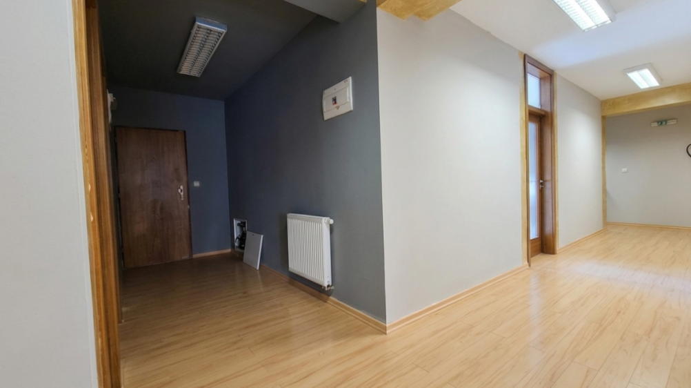 שטח מסחרי 168 מ"ר עם מרפסת 8 מ"ר, Staré Mesto, Bratislava - фото 13